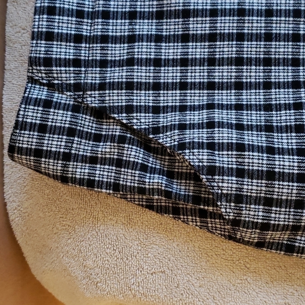 𝅺hollister Mini Skirt - Picture 2 of 4